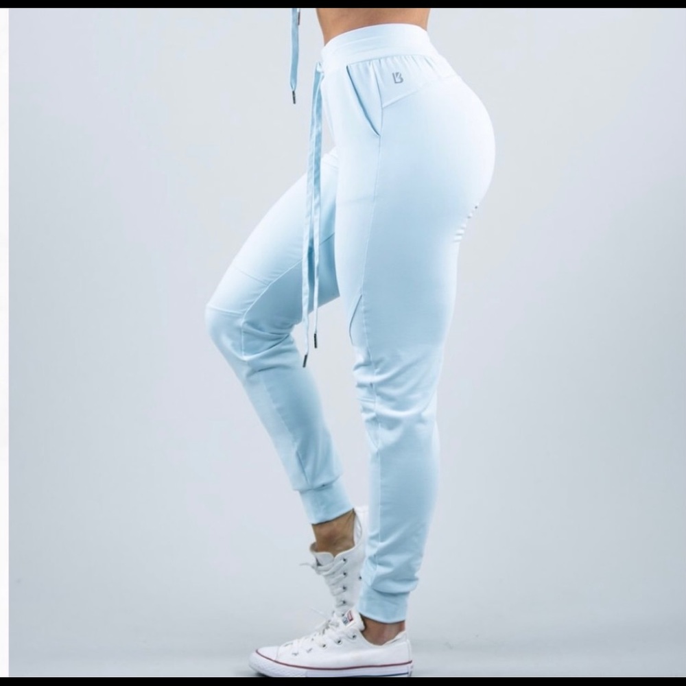 Buff bunny jasmine joggers